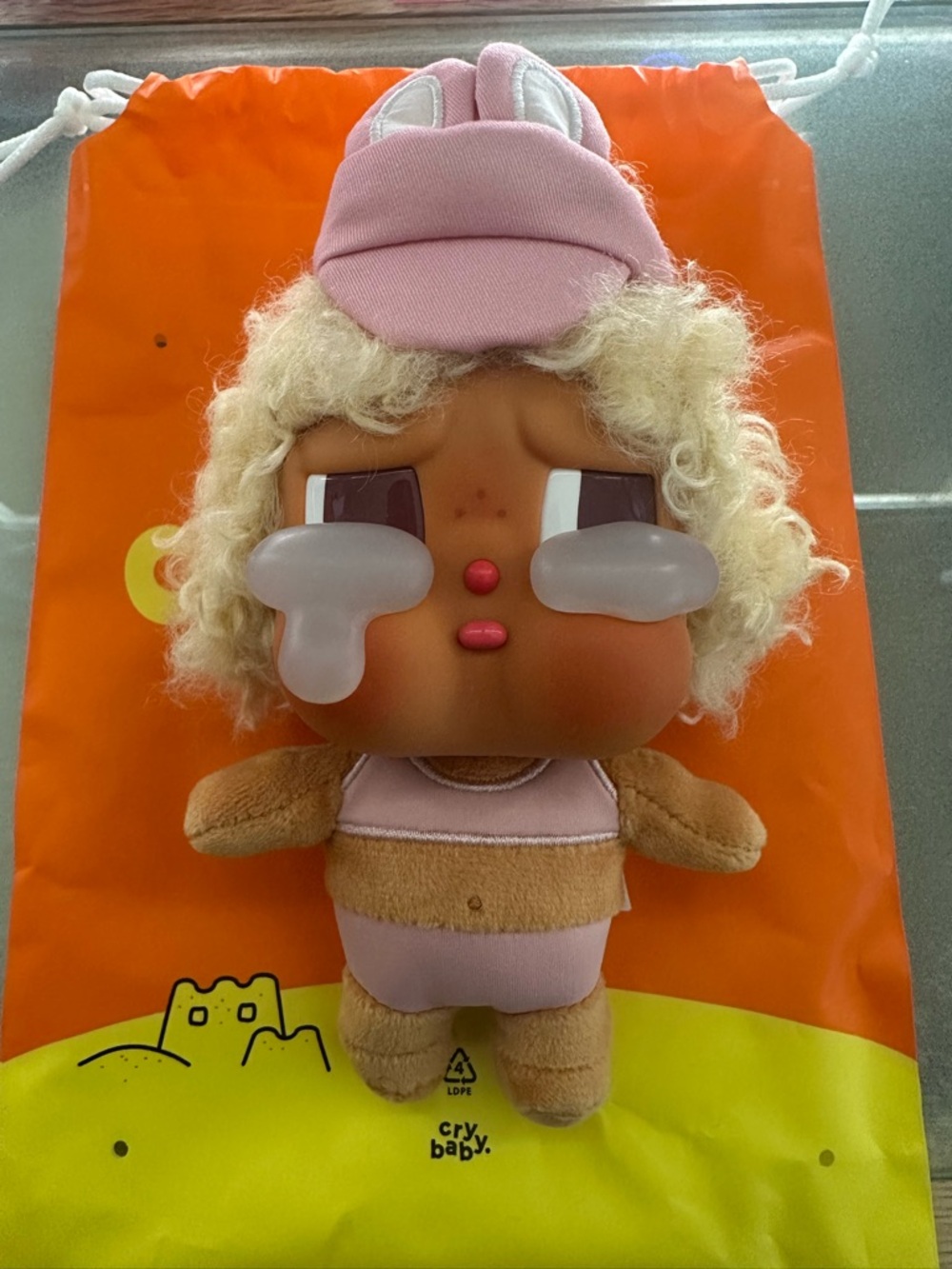 Cry Baby vacation mode